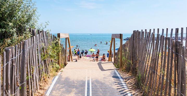 Camping Carabasse Vias Plage. Exteriér fotografie